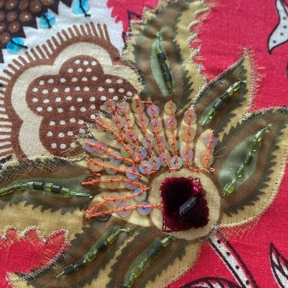 Pier 1 accent throw pillow Used 4 staging like NEW! Beautiful intricate details